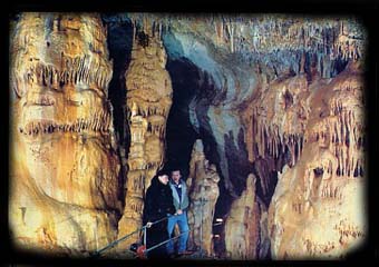 Мраморная пещера в Крыму