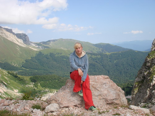 Девушка в горах, маршрут 30