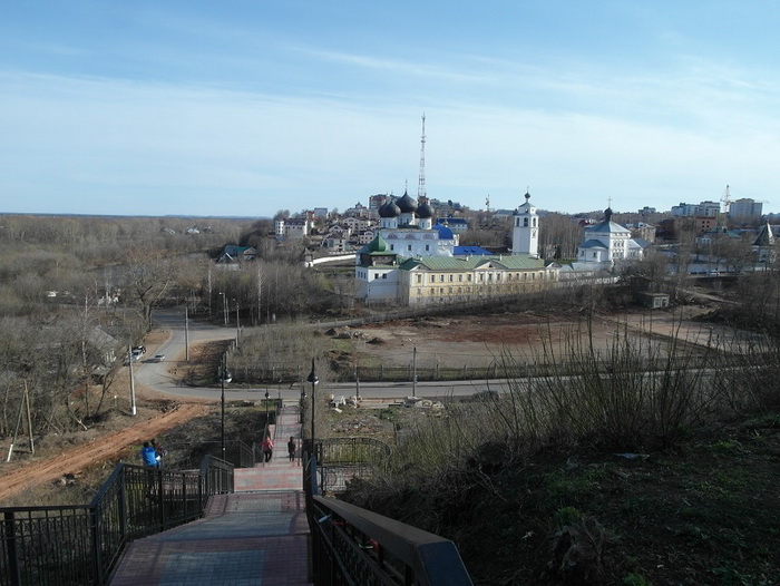 Памятники и храмы Кирова Памятники и храмы Кирова