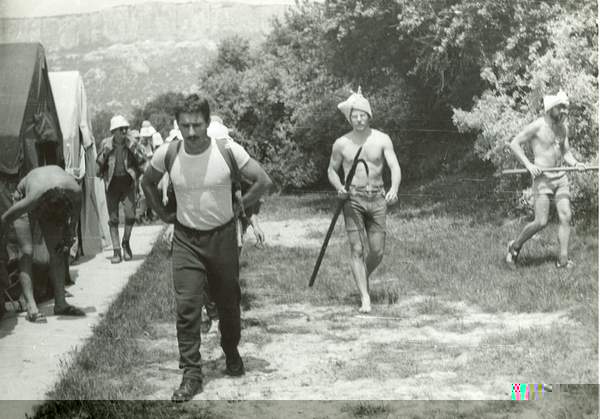 Туризм в СССР. Крым 1984 год, плановый маршрут горы - море в Крыму, стоянка Баштановка. Из личного архива инструктора и директора фирмы СВ-Астур, Бориса Вислогузова.