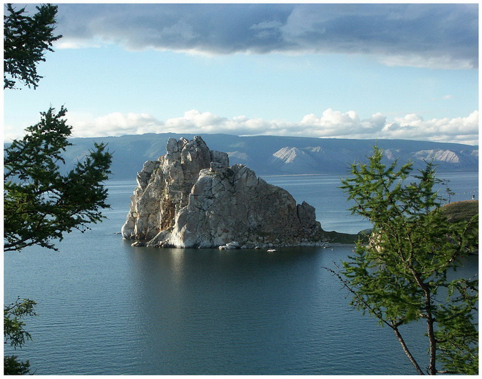 Скала Шаманка Скала Шаманка