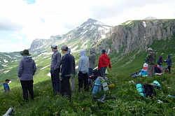 Туристы на отдыхе фото на туре Легендарная Тридцатка знаменитый маршрут на юге России.