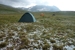 Град фото града в горах на юге России.